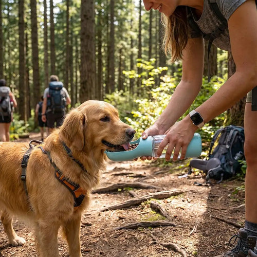 Borracce da Viaggio 3 in 1 per Cani, Distributore d'Acqua e Cibo a Prova di Perdite per Attività all'Aperto, Tazza Multifunzionale per Cani